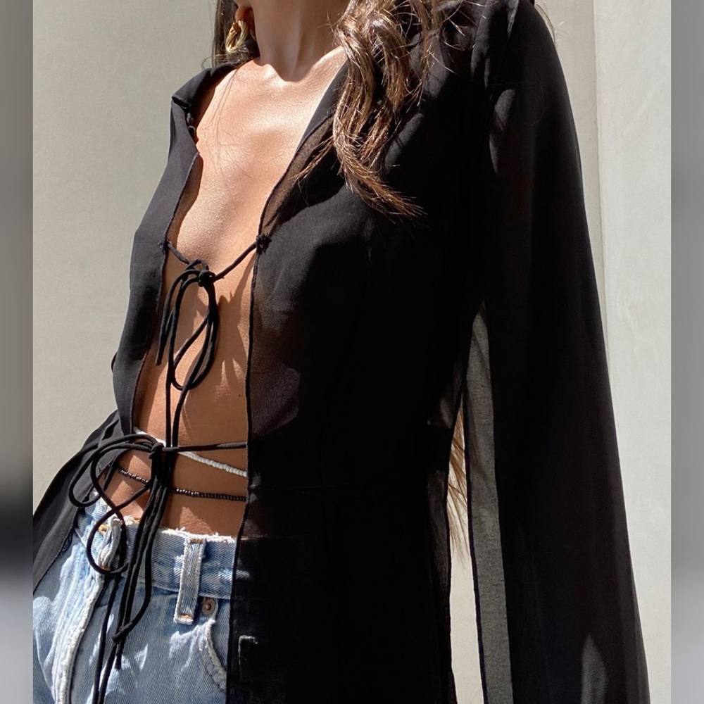 Black front tie long sleeve chiffon blouse